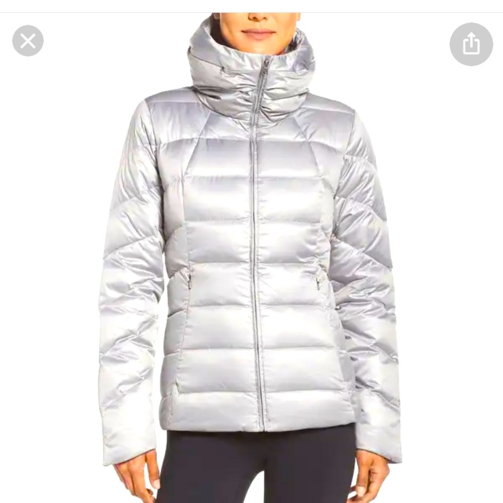 Patagonia downs winter snow jacket small gray. Excellent condition. Gent…